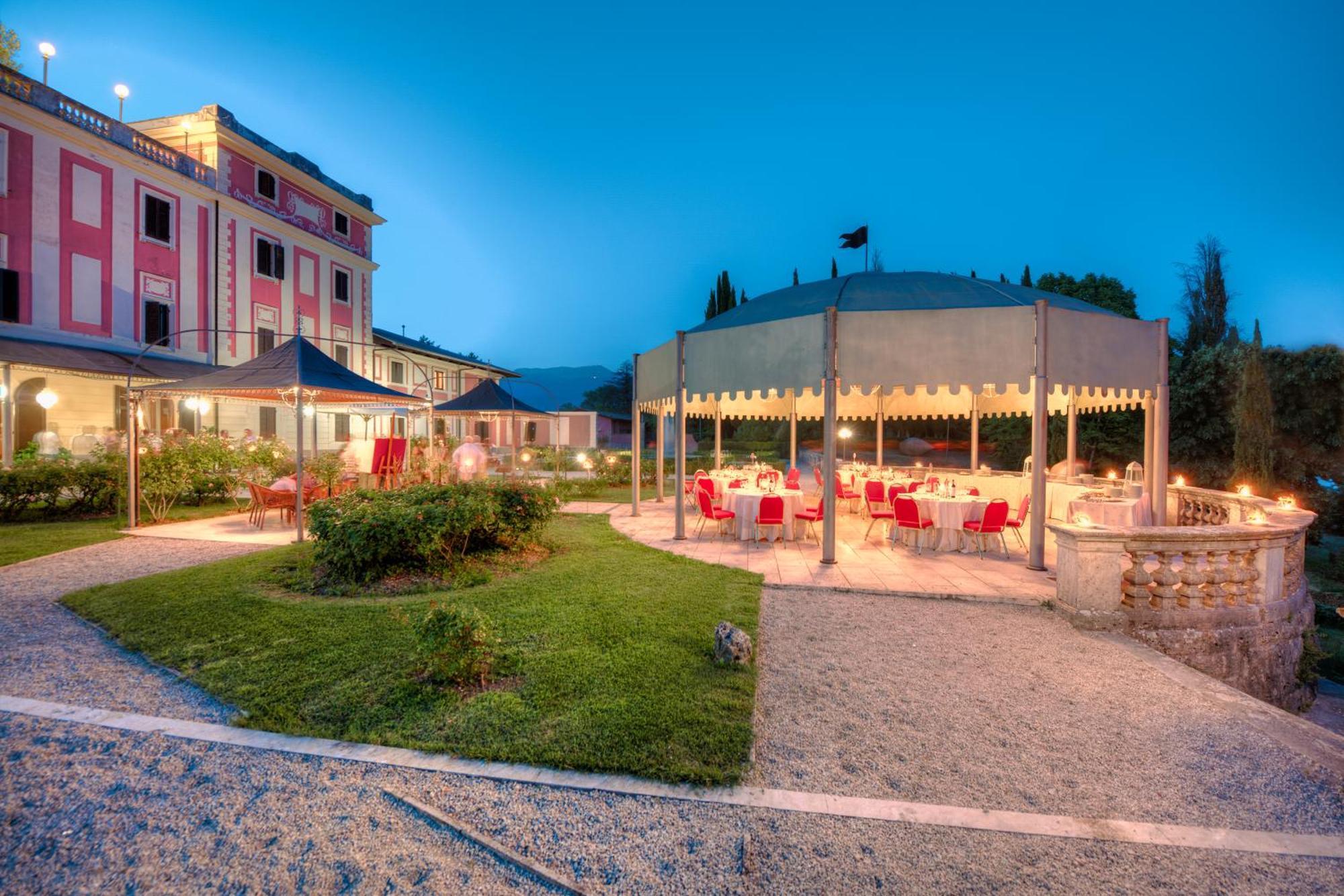 Park Hotel Villa Potenziani Rieti Exteriér fotografie