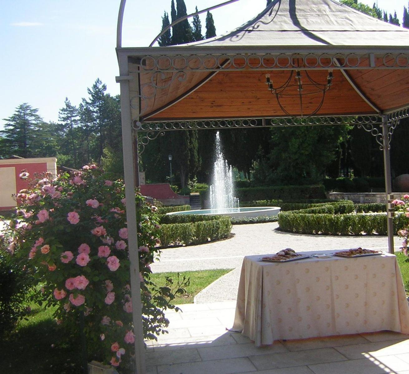 Park Hotel Villa Potenziani Rieti Exteriér fotografie